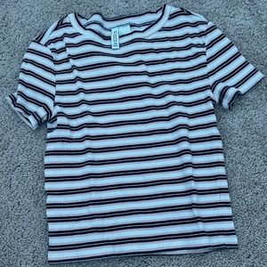 H&M Stripped Ribbed Tee